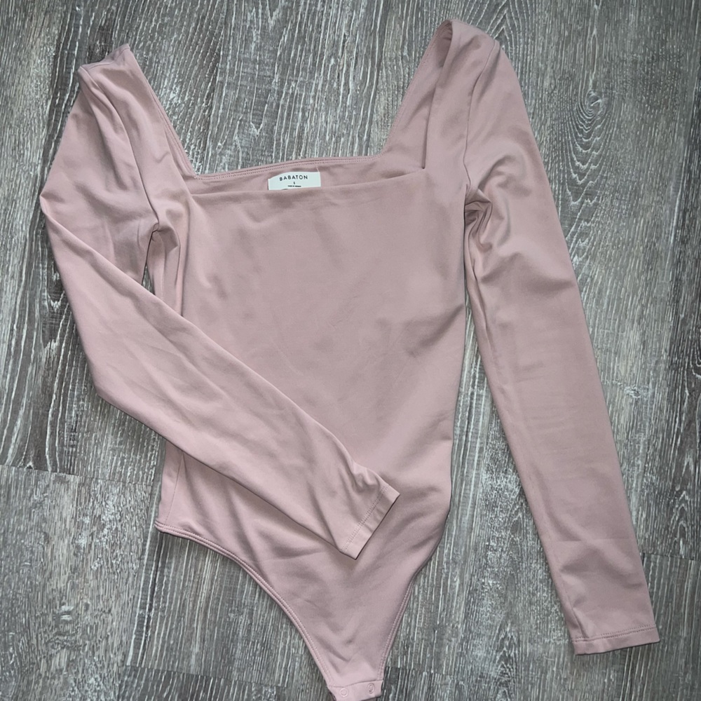 Aritzia Babaton square neck bodysuit